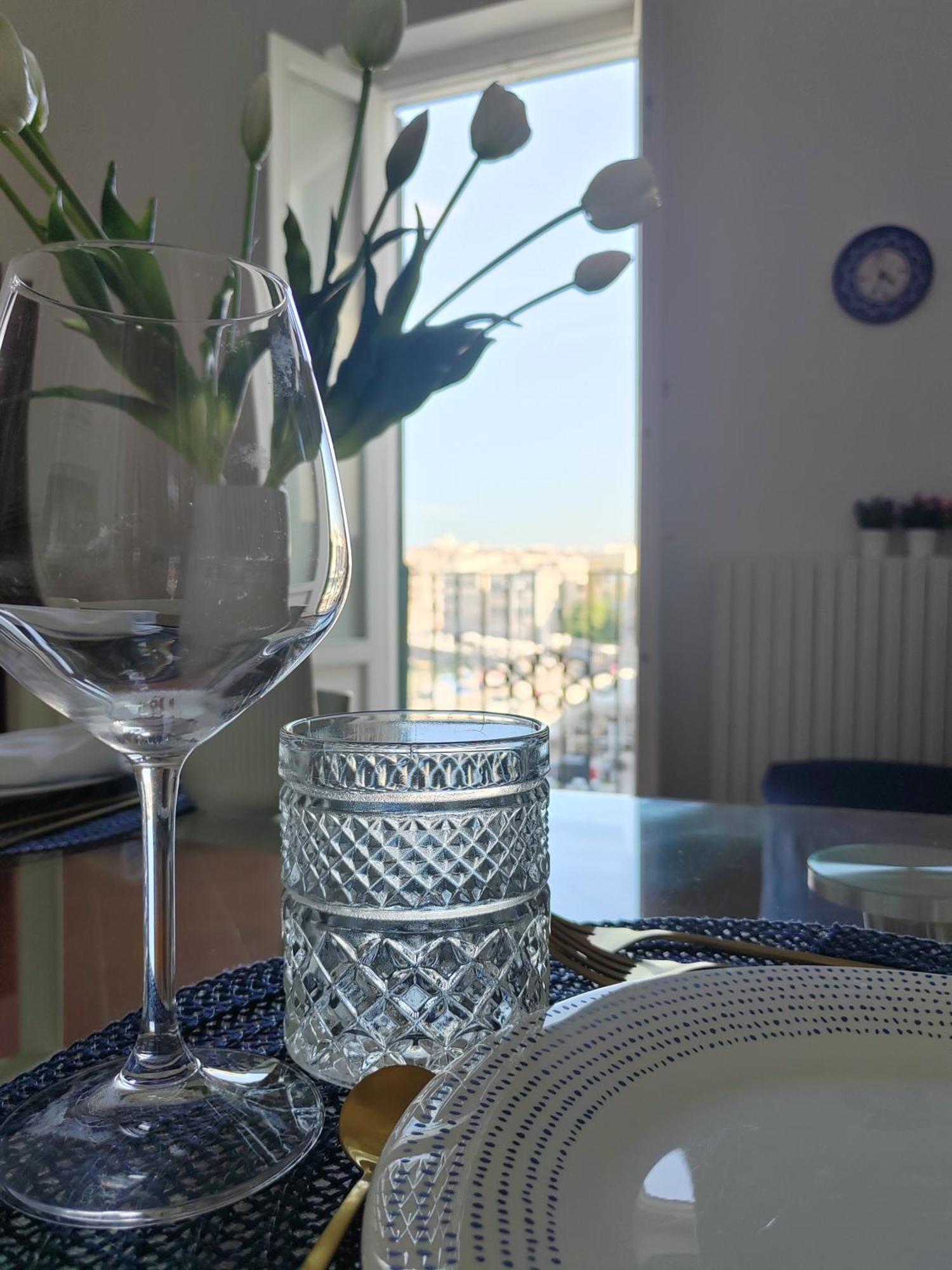 La Finestra Sul Porto Apartment Trani Exterior photo